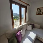 Sevinc Papatya House